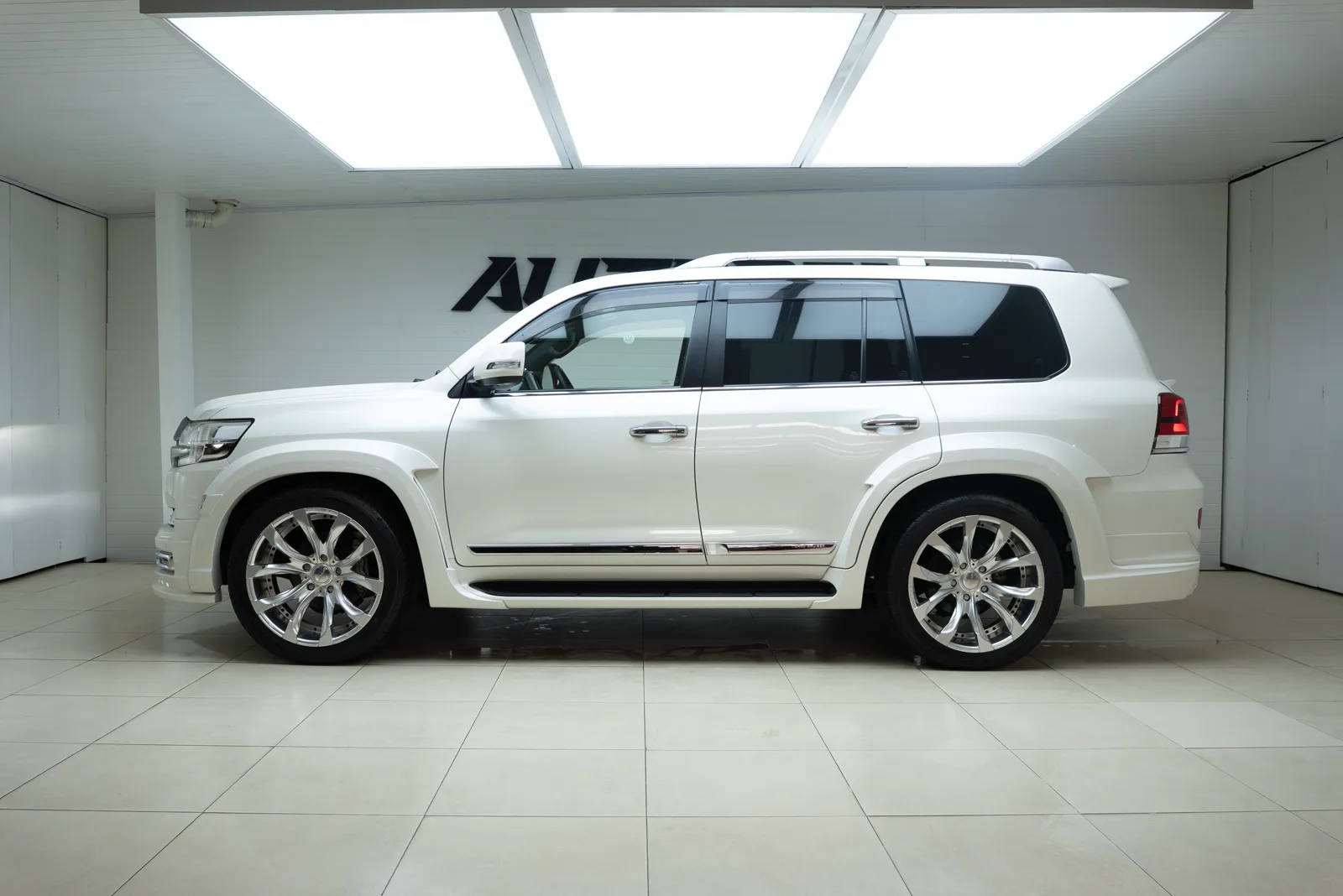 Autobox Motors gallery 8